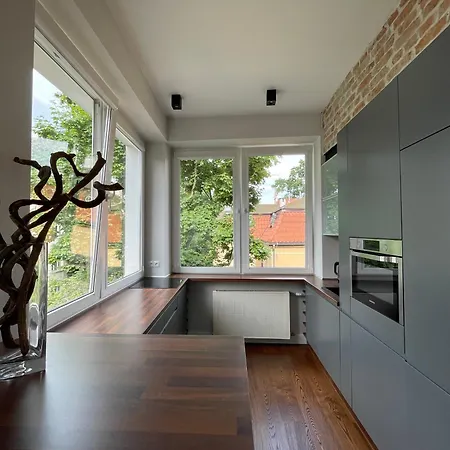 Centrum Monciak And Dworzec By Oneapartments Apartamento